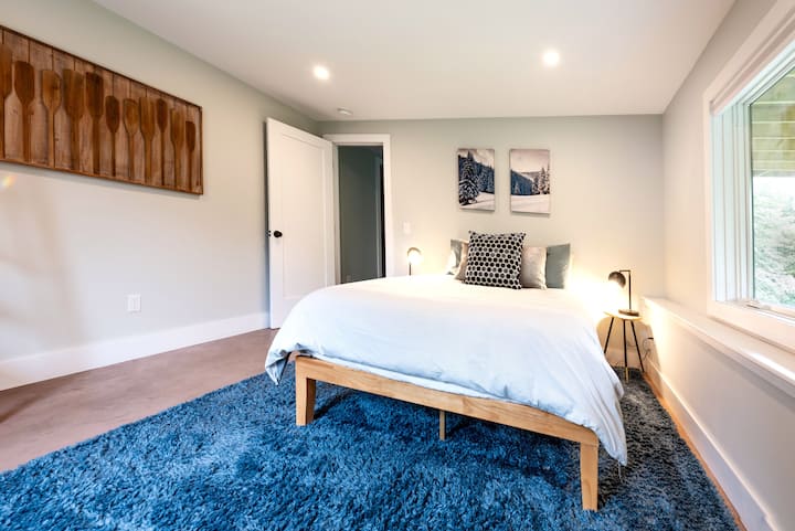 Bračni krevet (1,6x2) na donjem