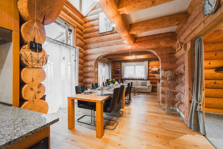 Naturstammhaus 160 Qm Mit Sauna Und Terrasse. - Bretten