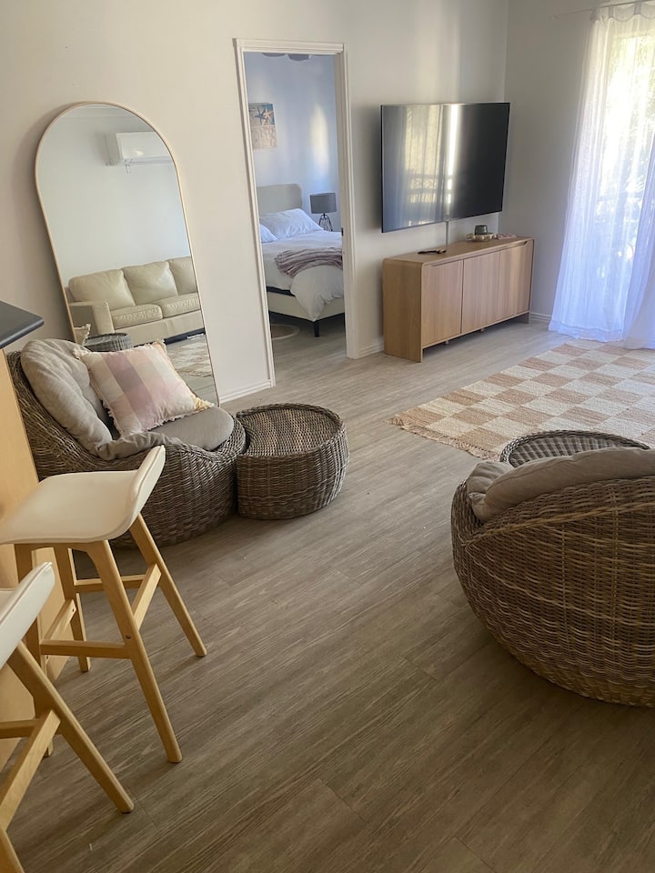 Apartment  Mermaid Beach     Goldcoast Qld - Gold Coast