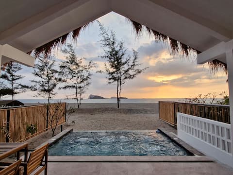 Costa Sambali Villa 2 • Sunset Beachfront Pool