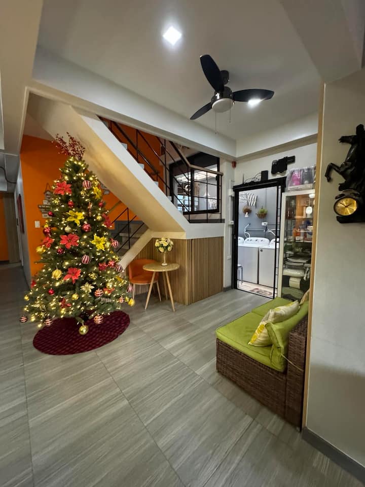 Deluxe Double Room - Dasmariñas