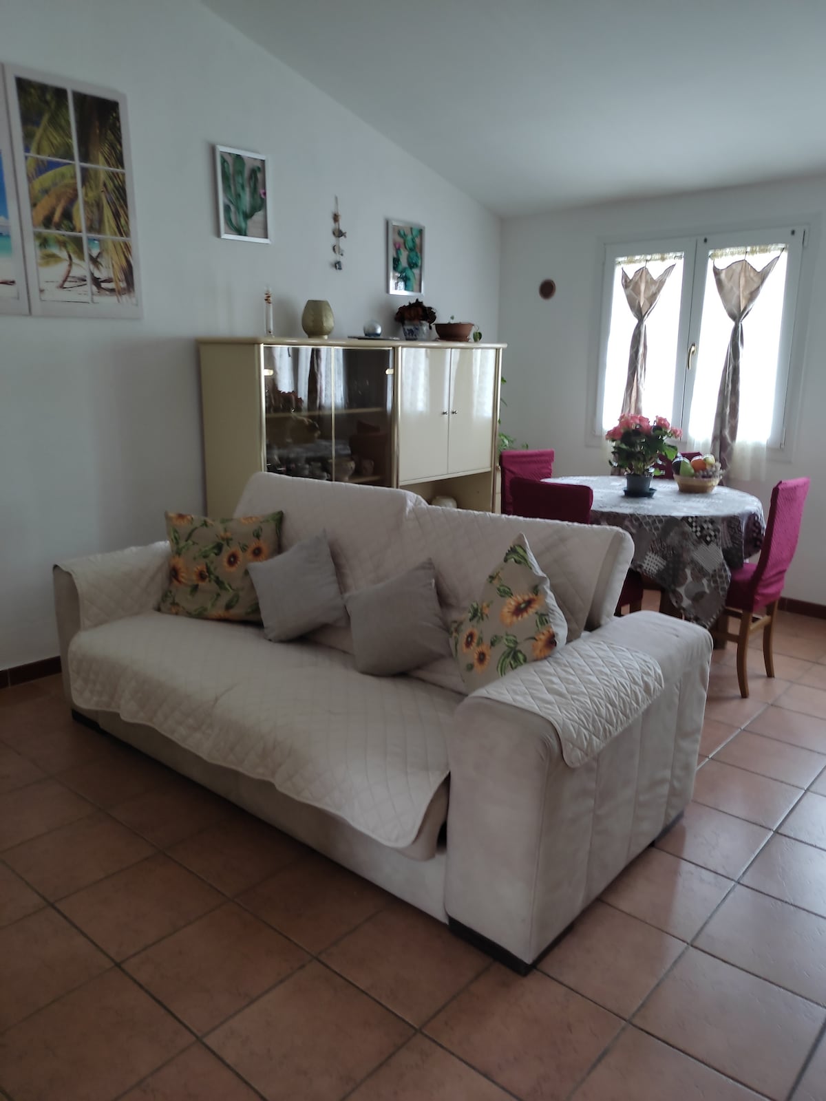 Proprietà Airbnb di successo: Going to the beach while living in the city a Olbia
