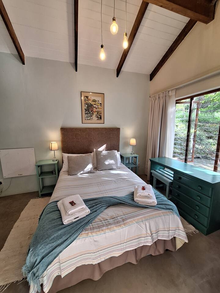 საძინებელი 4