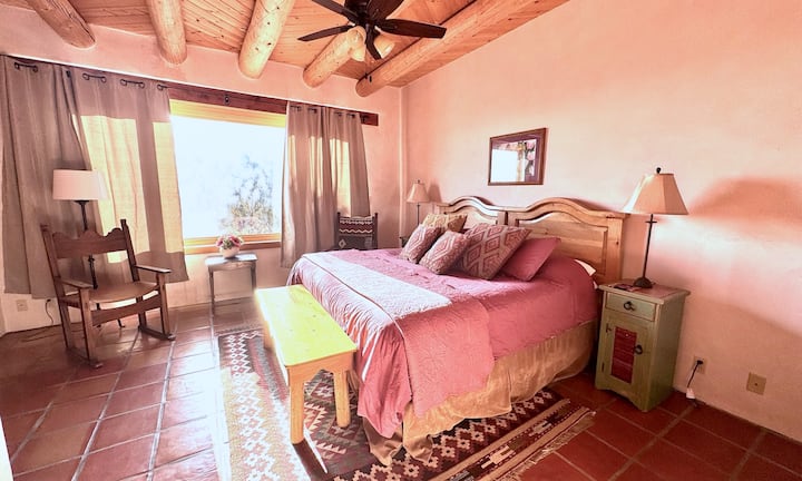 Hacienda Alta - Chumba cha kulala cha mgeni kilichounganishwa na bafu la pamoja la wageni