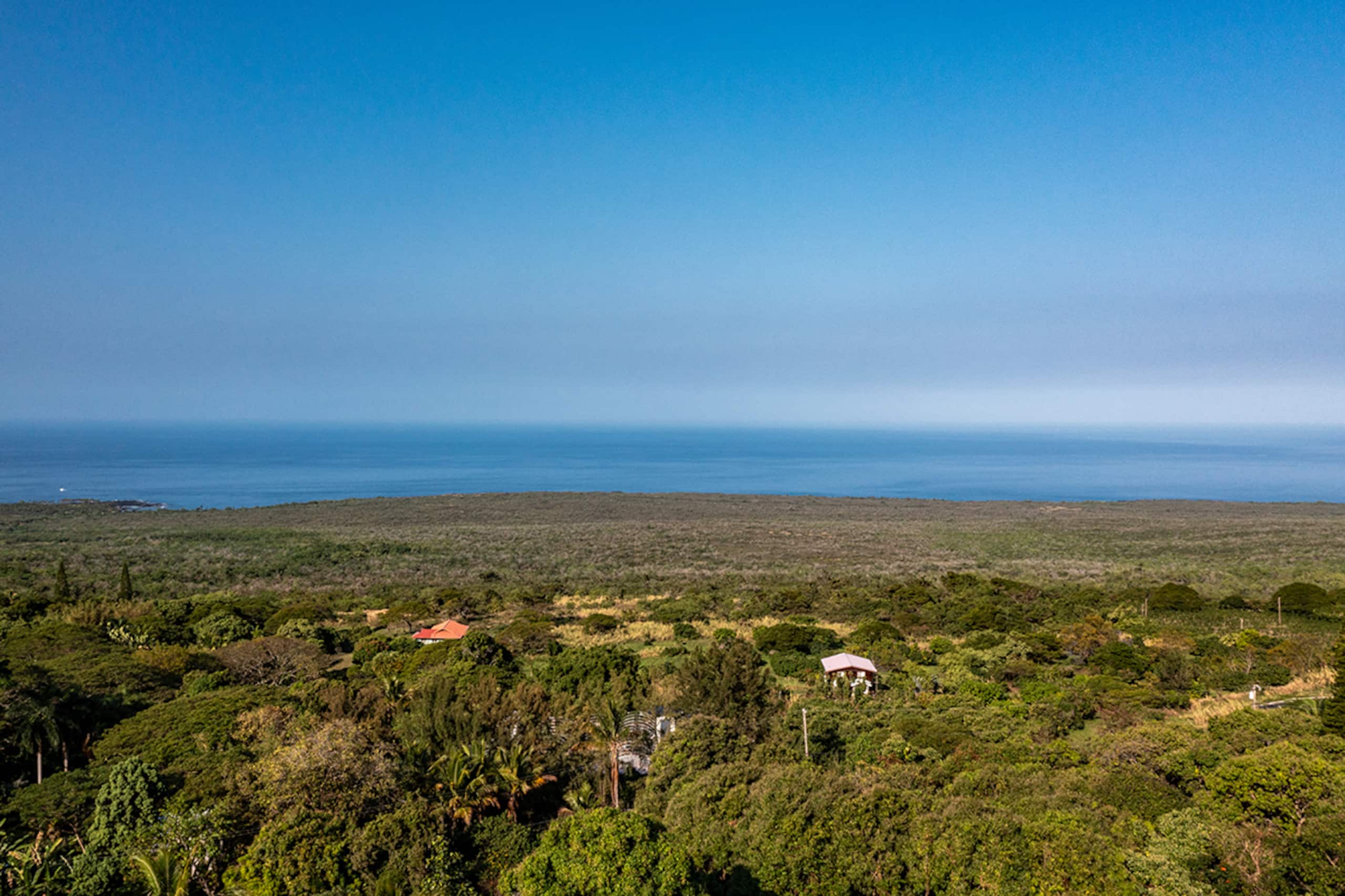 Charming farmhouse with huge oceanview patio lanai - Image 67