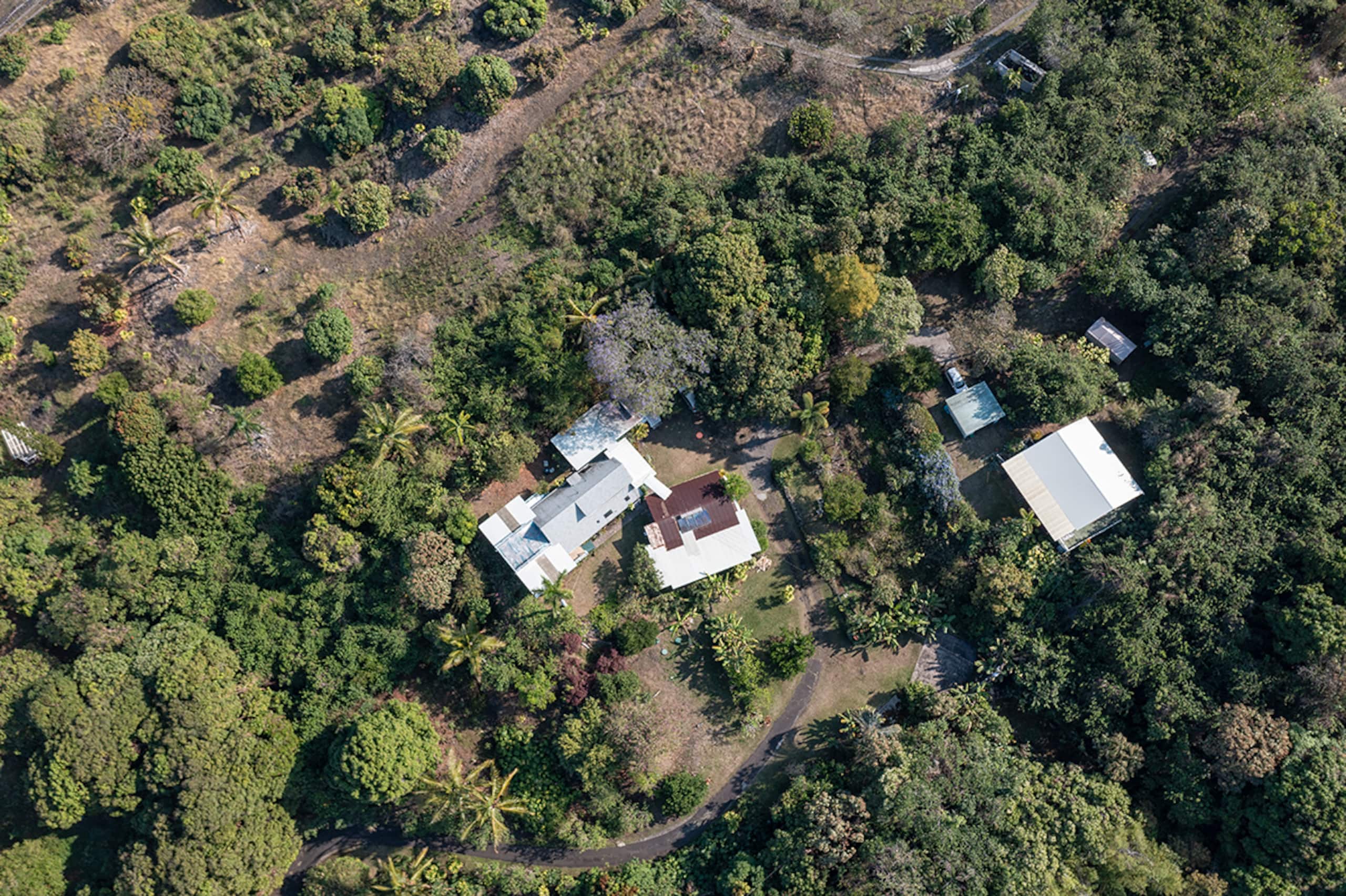 Charming farmhouse with huge oceanview patio lanai - Image 62