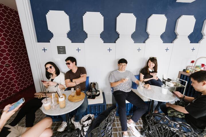 Entire home Phan Fa Heritage near Khao San Road gallery image 2