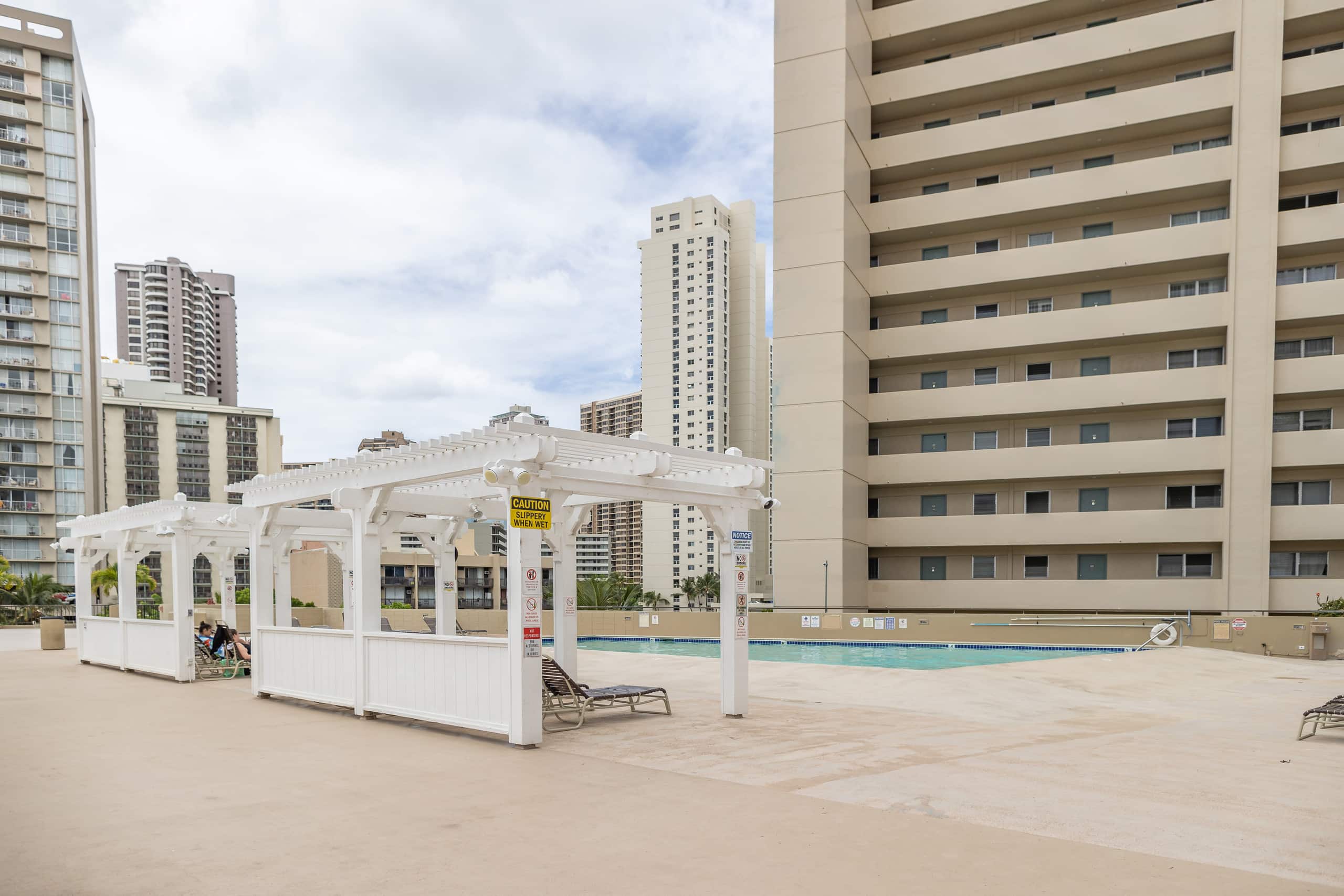 Condo in Honolulu · ★4.97 · 1 bedroom · 1 bed · 1 private bath - Image 29