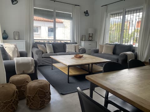 Top Airbnb: Next to the beach and downtown in Sitges