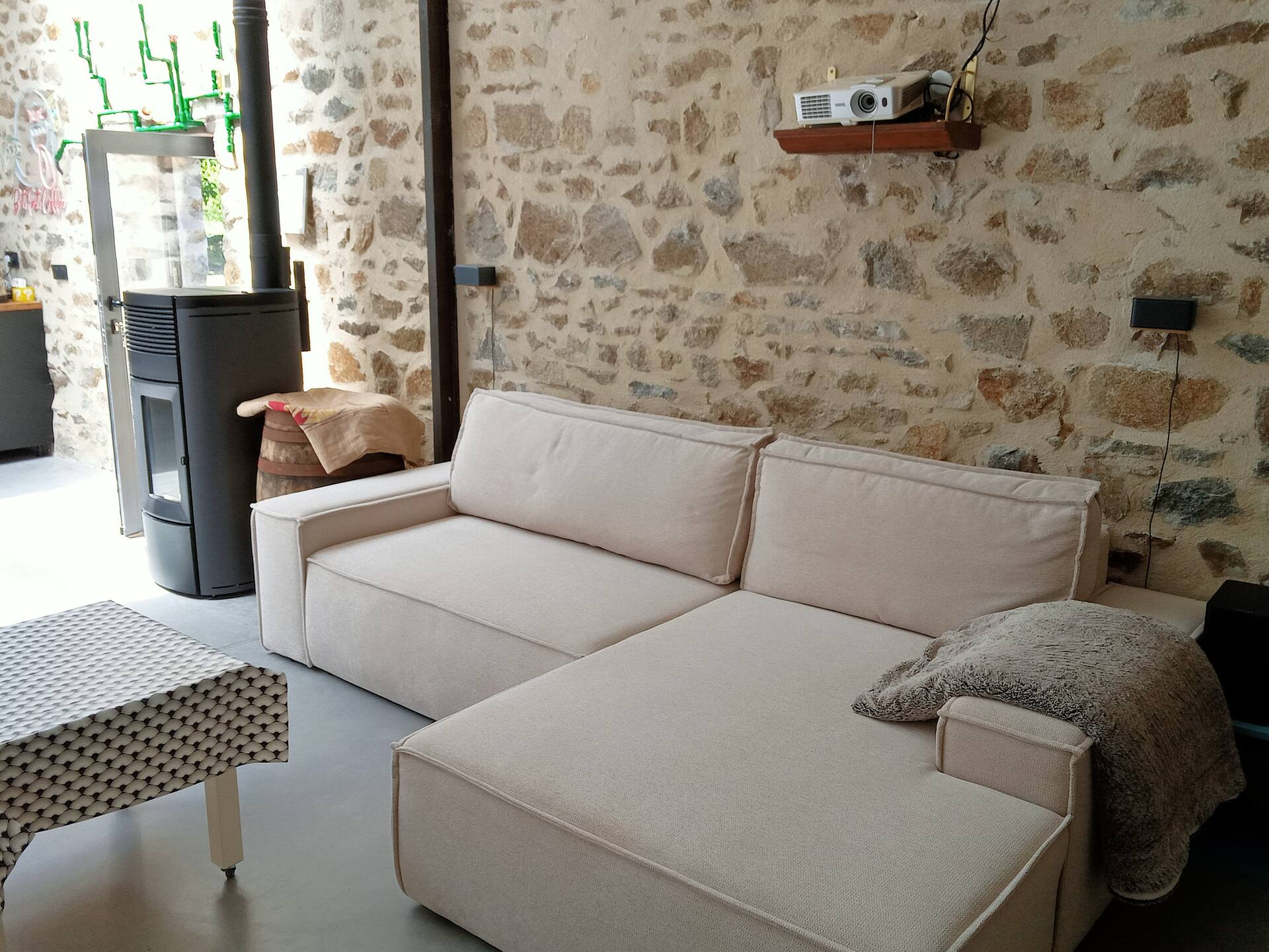 Salon et espace repas