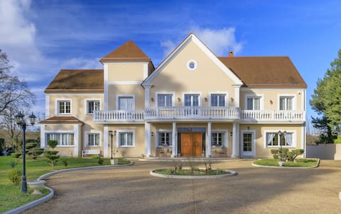 Villa Westwood - Les Demoiselles in Versailles