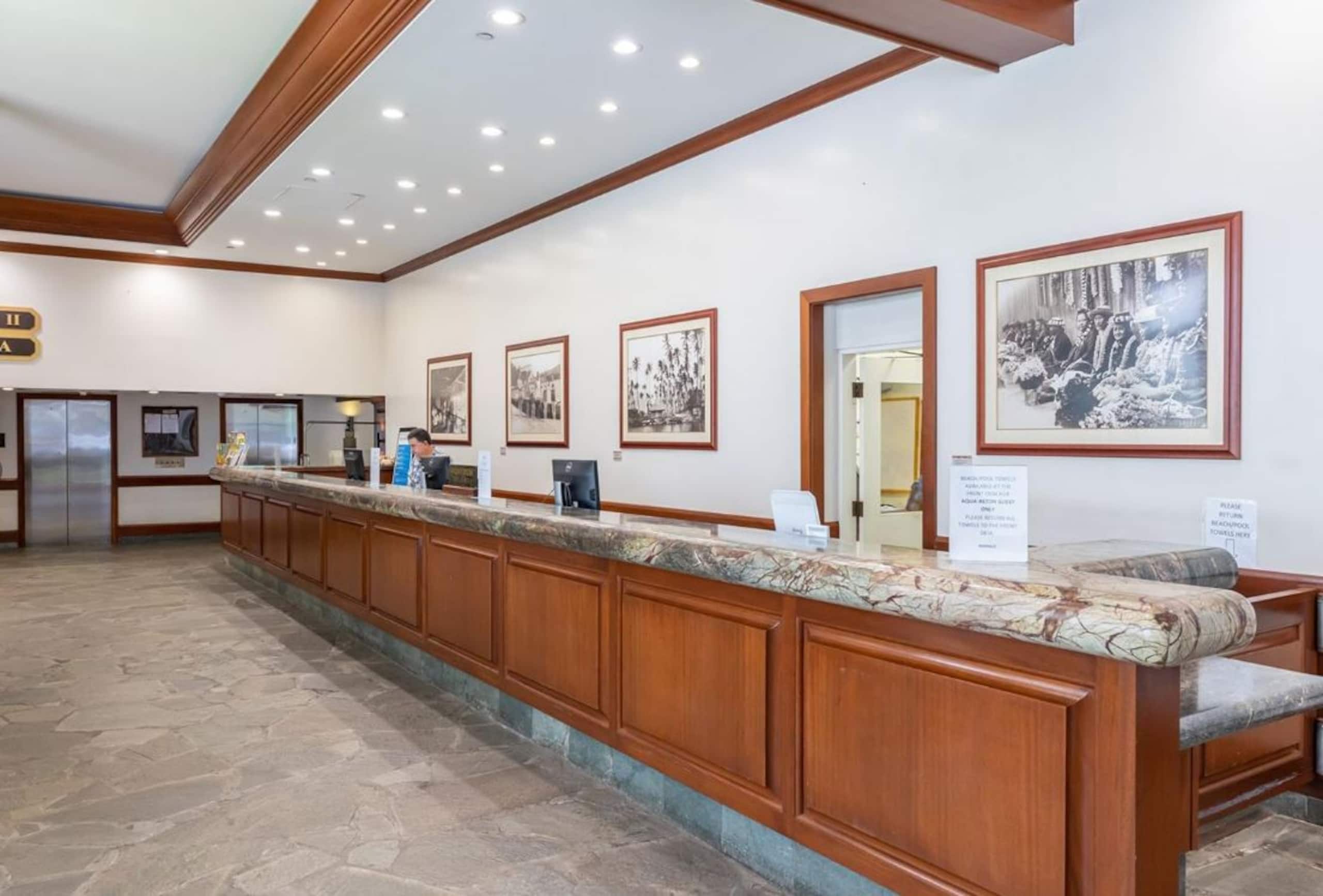 Condo in Honolulu · ★4.86 · 1 bedroom · 3 beds · 1 private bath - Image 32