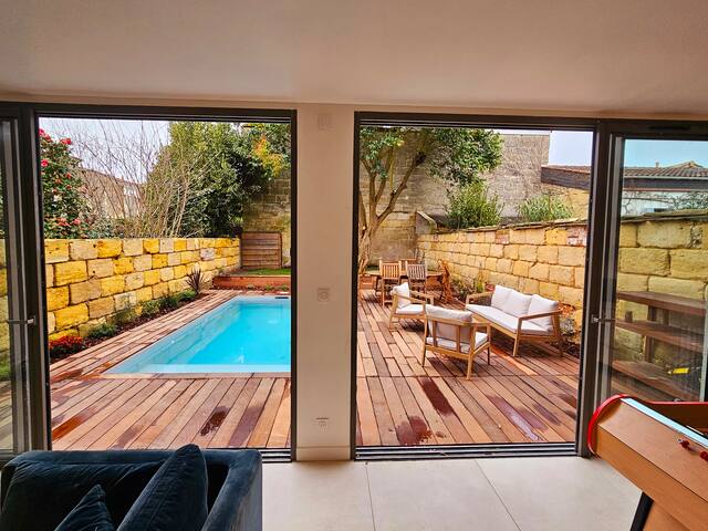 Villa 180SQM, center, 4rooms, 8pers, Pool & Garden gallery image 2