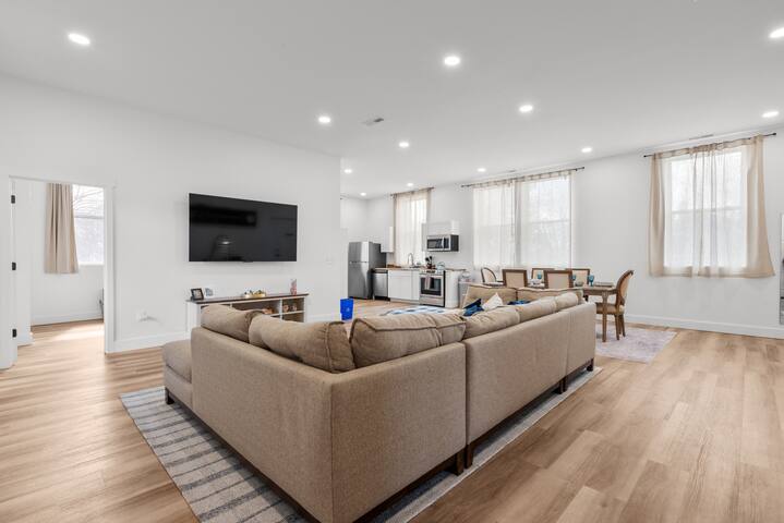 The Church | 6BR Home Near OSU, Perfect for Groups gallery image 2