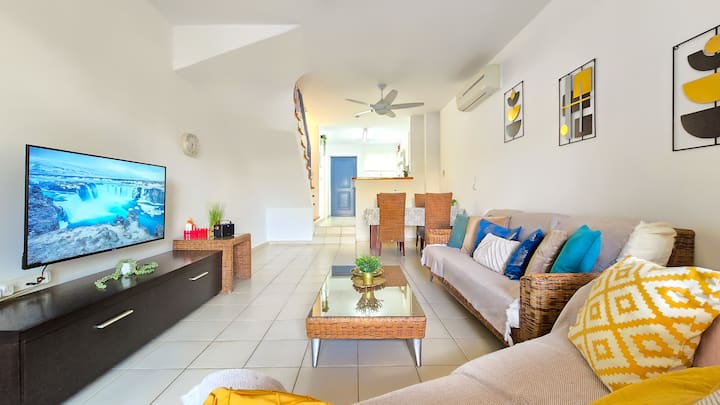 Css Cheerful Smart Superior 2bd Townhouse Limnaria - Paphos