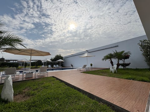 Country house in South Asia! Km100