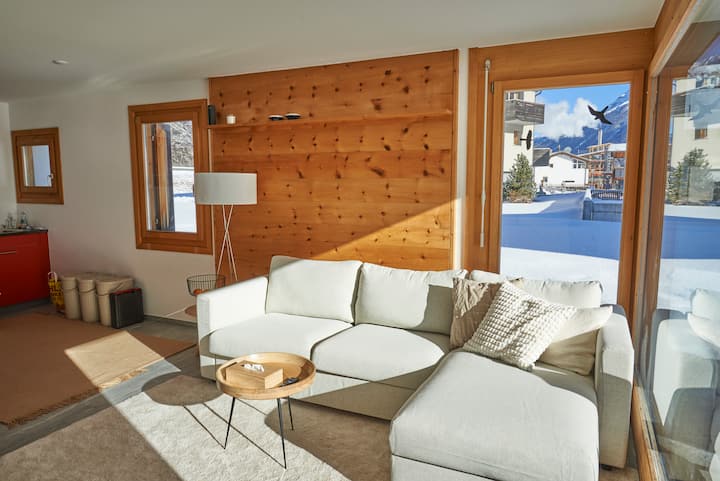 Pradels 2.5 Rooms Flat - Zuoz