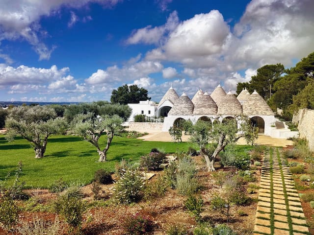 Trulli Damari. Benessere & Relax