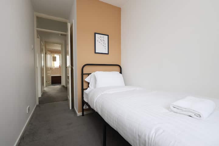 غرفة النوم 4