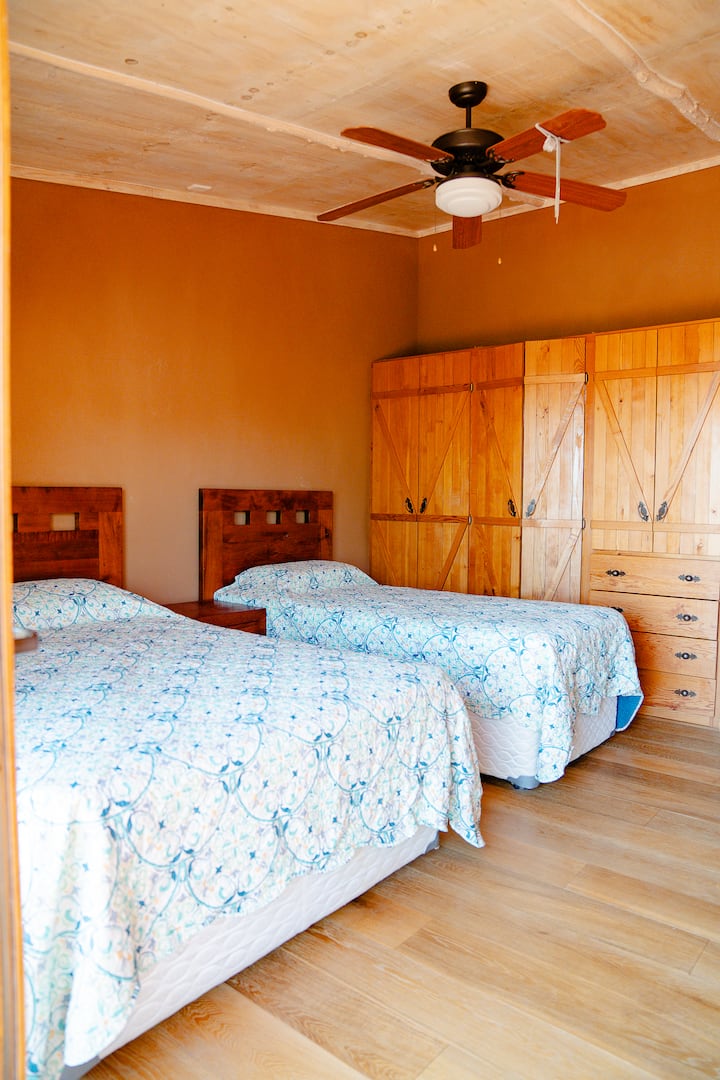 Спална соба 2