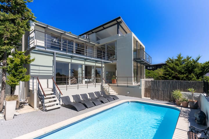 Luxury Ocean View Villa – with pool & AC