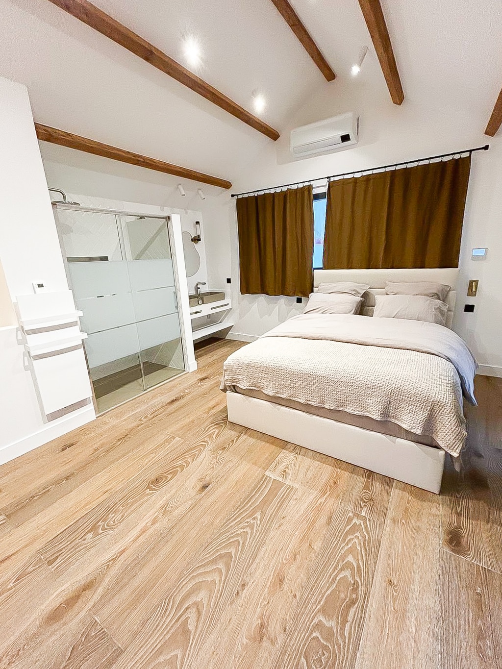 საძინებელი 5