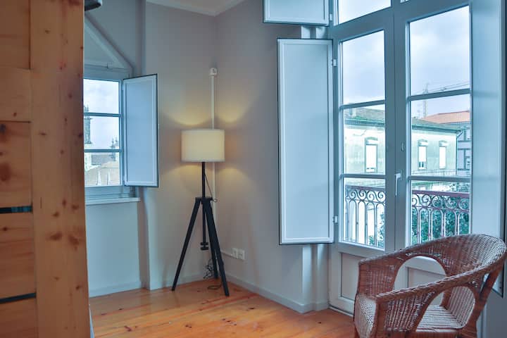Hostel & Coworking Casagaeastay-bed In Shared Room - Braga