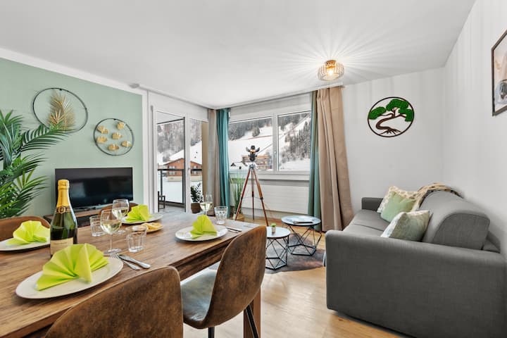Alpine Escape: Titlis, Ski, Lake - Kanton Obwalden