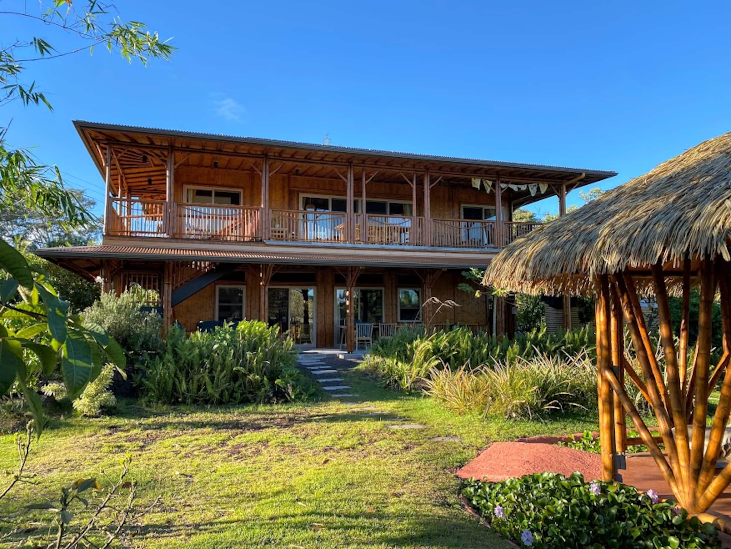 Home in Pahoa · ★4.95 · 3 bedrooms · 3 beds · 3 private baths - Image 44