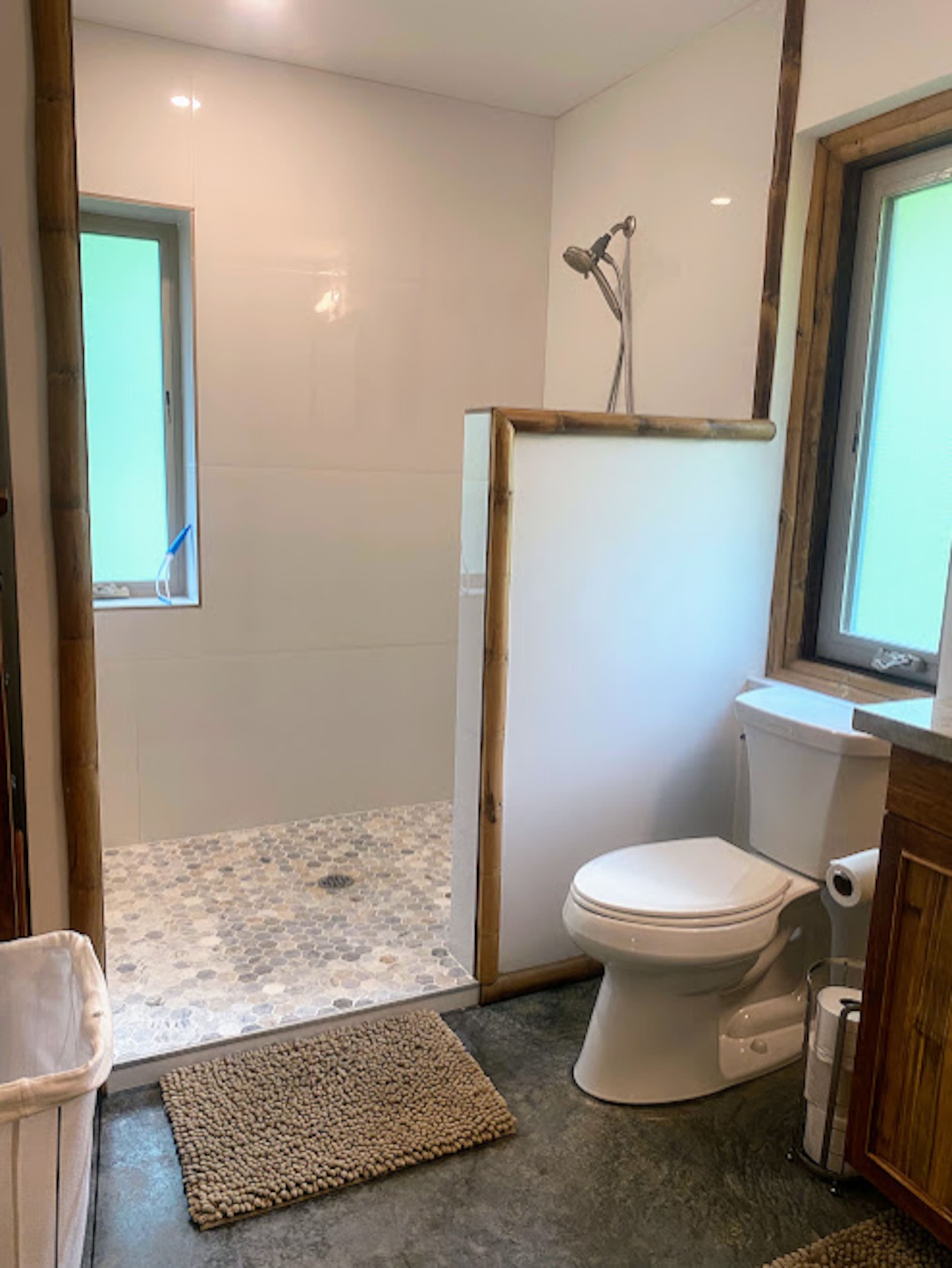 Home in Pahoa · ★4.95 · 3 bedrooms · 3 beds · 3 private baths - Image 31
