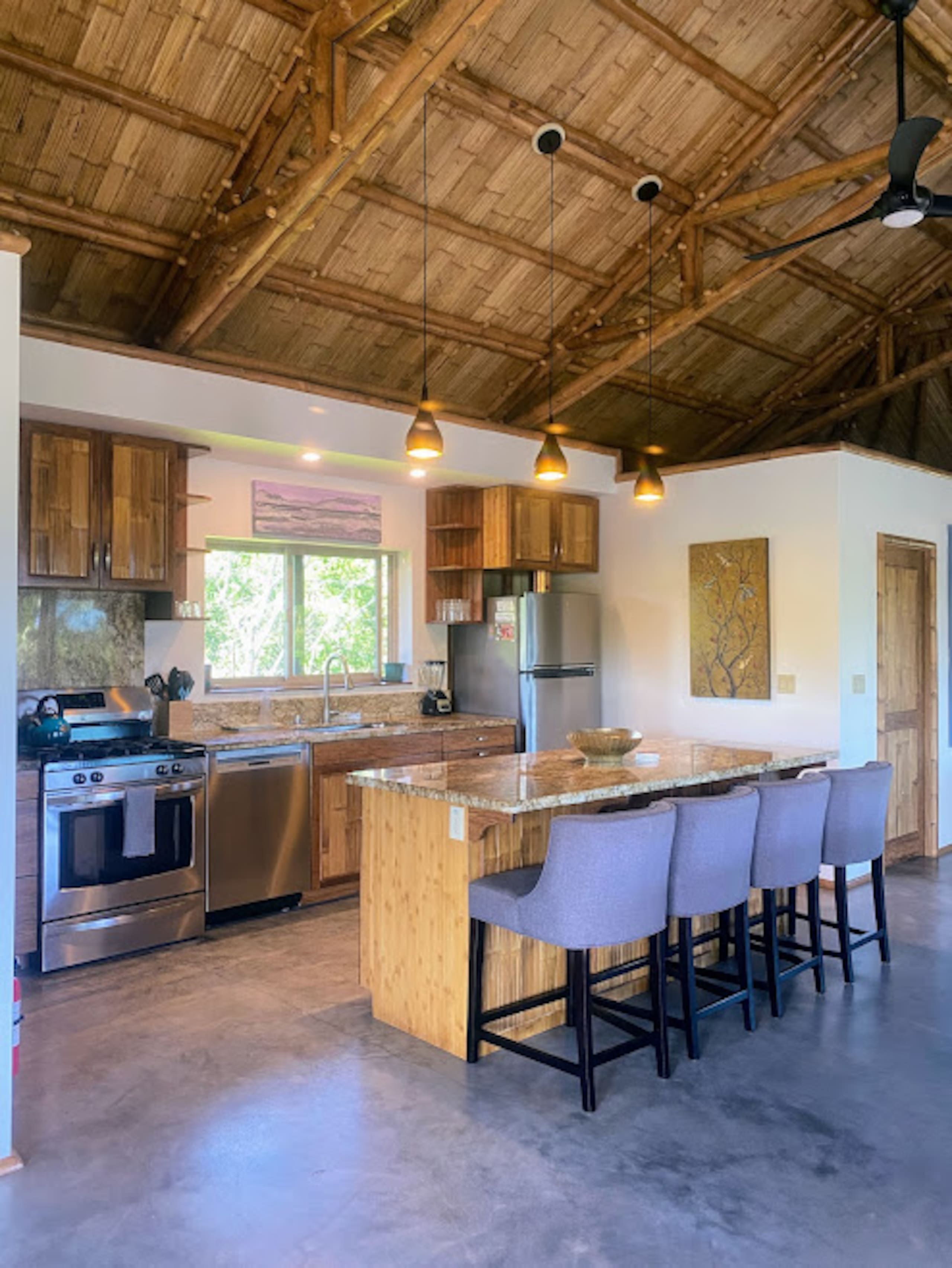 Home in Pahoa · ★4.95 · 3 bedrooms · 3 beds · 3 private baths - Image 9