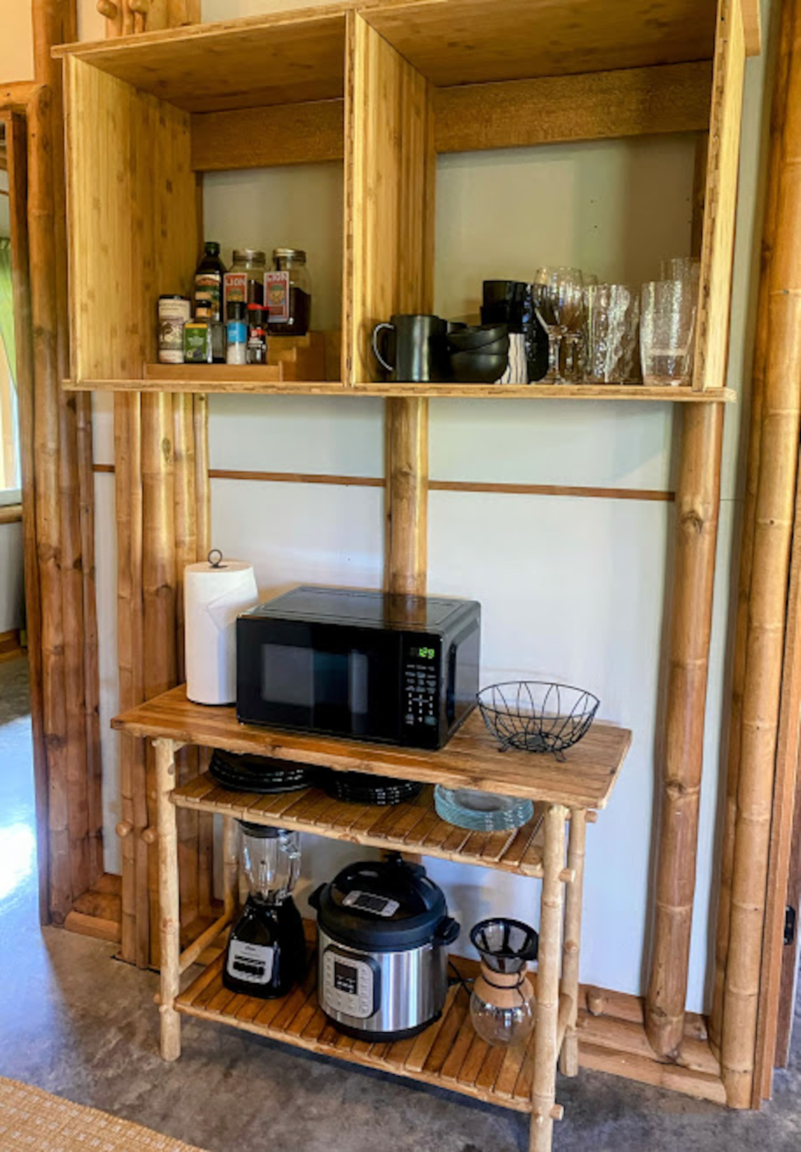 Home in Pahoa · ★4.95 · 3 bedrooms · 3 beds · 3 private baths - Image 14