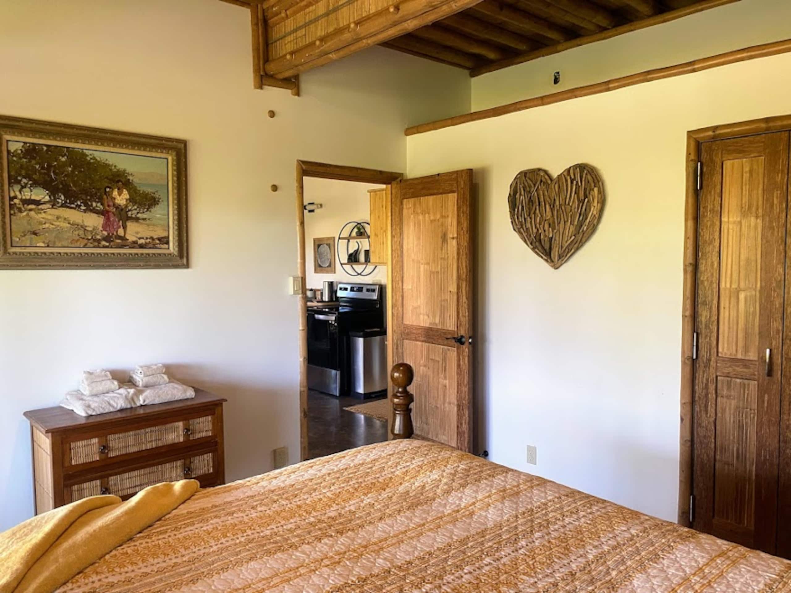 Home in Pahoa · ★4.95 · 3 bedrooms · 3 beds · 3 private baths - Image 20