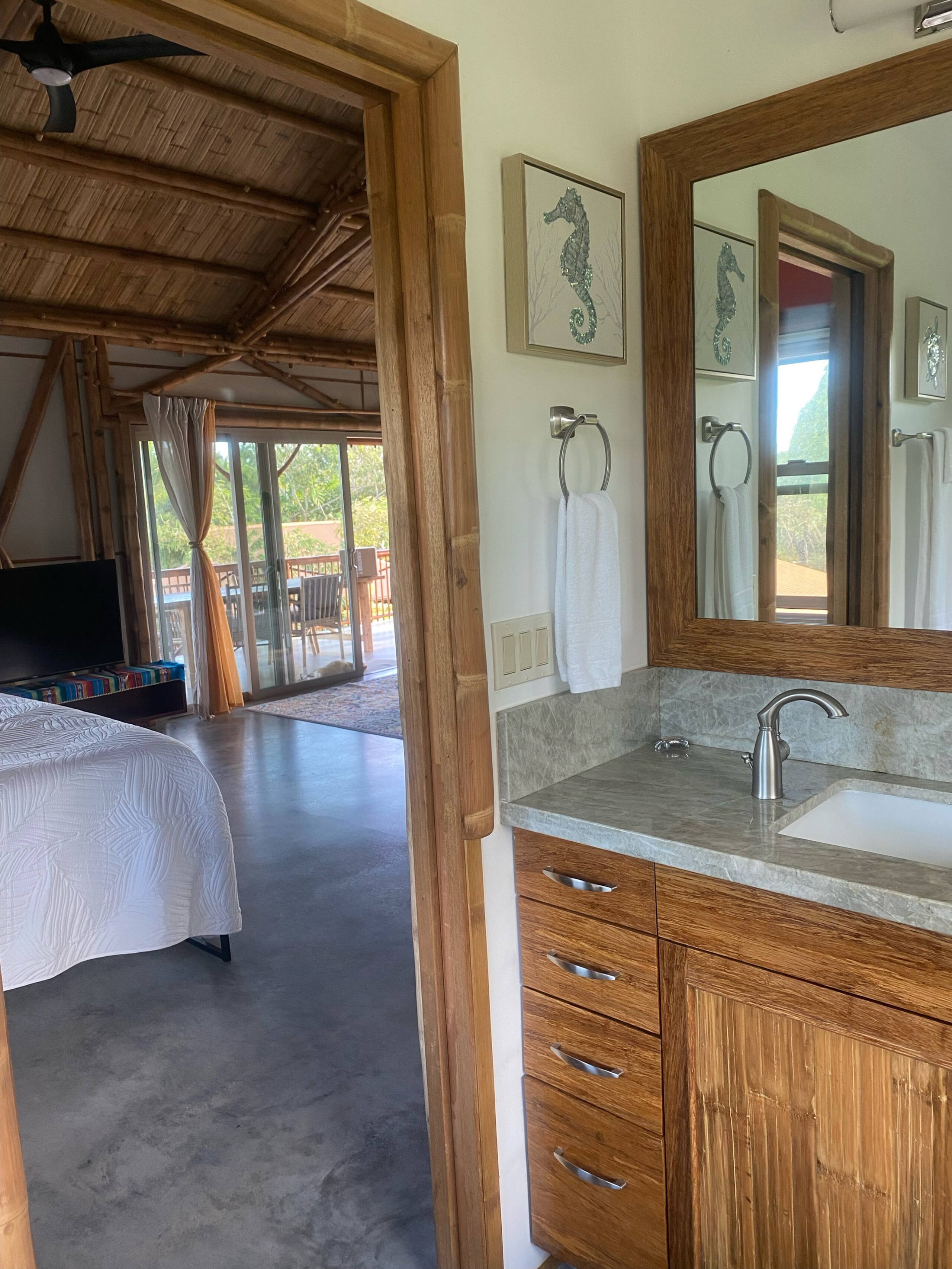Home in Pahoa · ★4.95 · 3 bedrooms · 3 beds · 3 private baths - Image 18