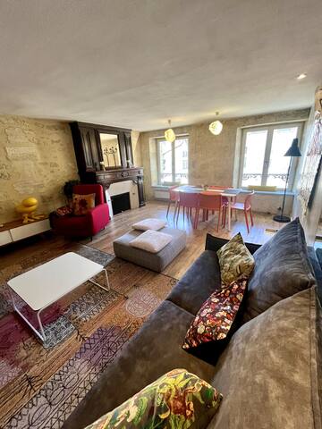 Bel Appartement T4 Design – Triangle d’Or