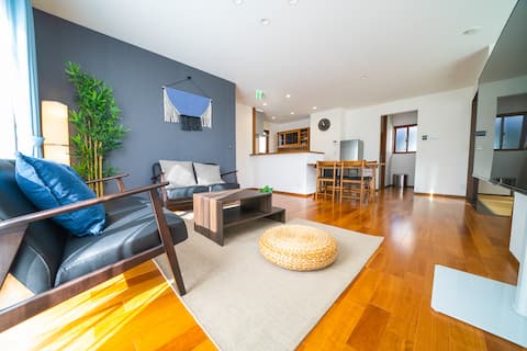 Newer 108sqm|4min Station|Sleeps 10|Free Parking