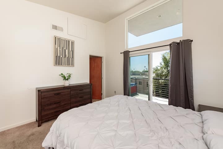 Идеално за семейства! Просторен ваканционен дом с място за 9 гости