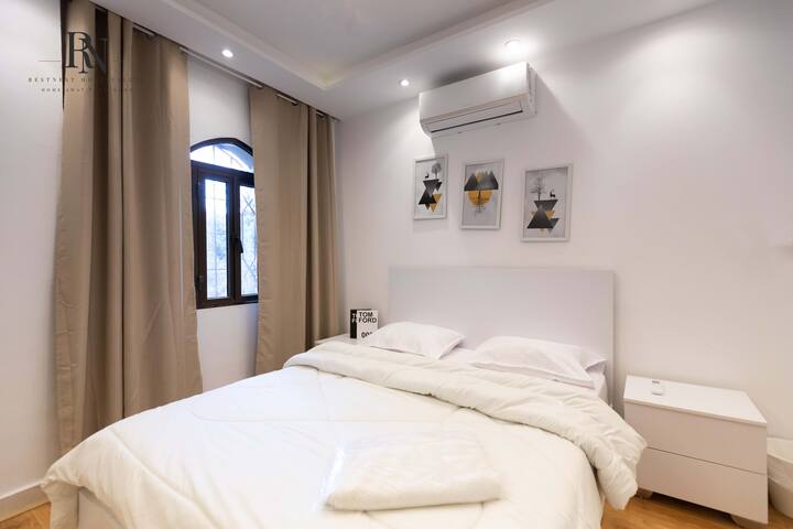 Royal Suite 1 BDR In Rehab City: Bedroom