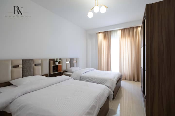 Spacious 2 BDR In Rehab City: Bedroom 1