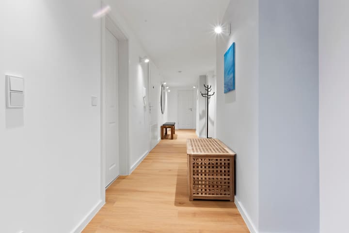※ Flatista Homes – Luise ※ 3BR ※ 6 Guests ※ gallery image 5