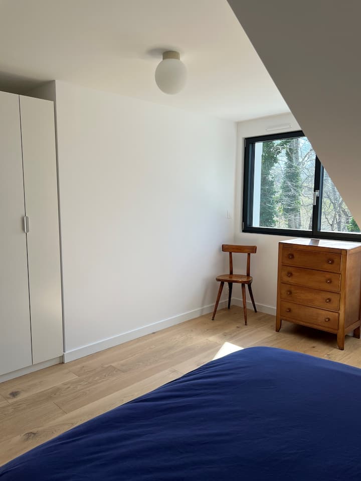 საძინებელი 1