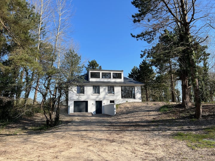 House in the heart of Authie Bay