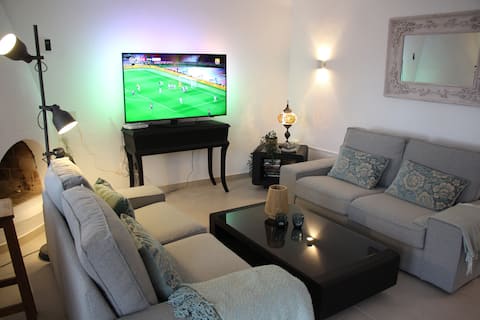 Top Airbnb: Lovely apartment at Burriana en Nerja
