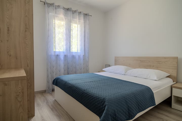 Спална соба 2