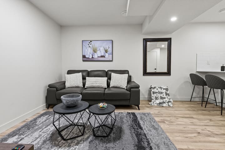 Cozy Bsmnt Suite Near River Cree Casino And Wem! - Spruce Grove