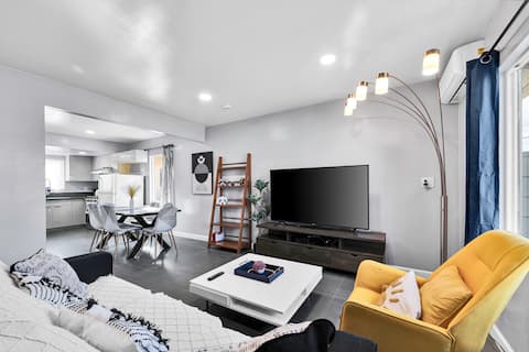 2025 Renovated house near DTLA lv2 EV charger