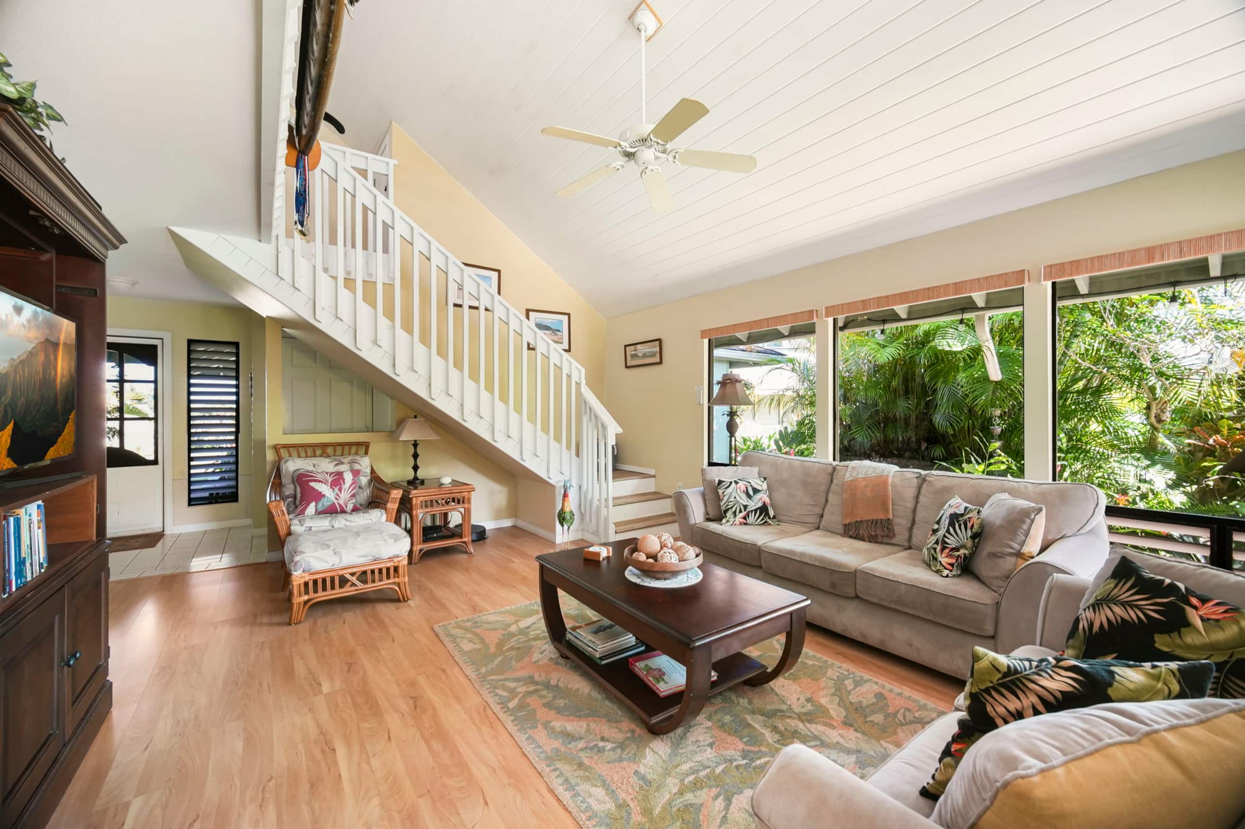 Home in Princeville · ★5.0 · 3 bedrooms · 4 beds · 2 baths - Image 3