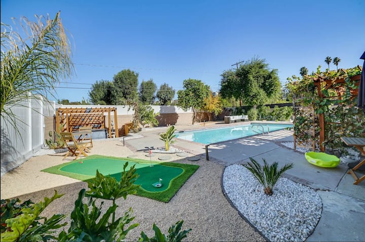 Lux Pool & Hot Tub Family Retreat Woodland Hills - Los Ángeles, CA
