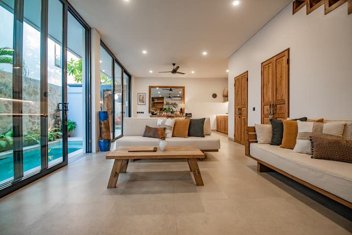 Private Pool Villa Seminyak | 2br Tropical Retreat - Seminyak