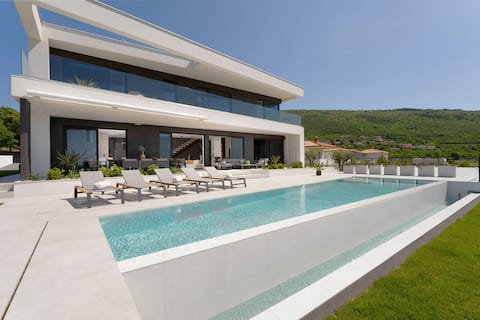 Design Villa Diagonal - Tranquil sea view escape